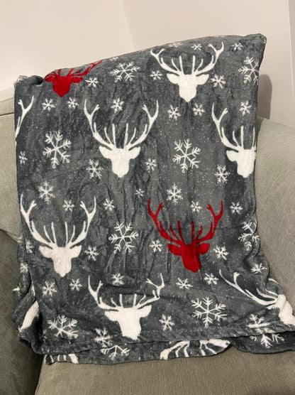 Christmas Throw - Grey Snowflake